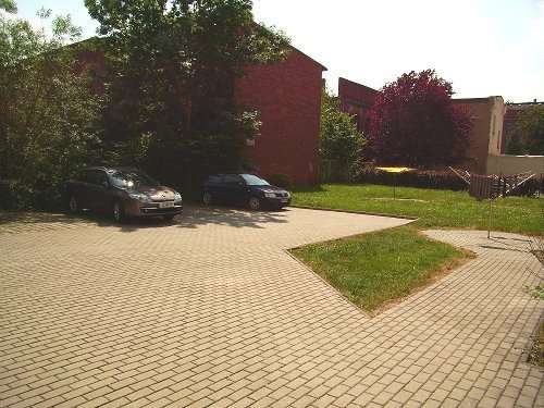 Ab 01.07.26!! Gemütliche kleine 2 Raum Dachwohnung mit Südbalkon