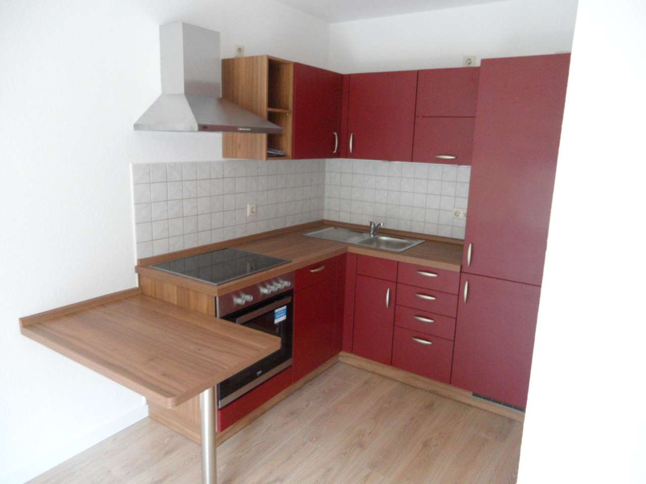 Ab 1.8.26! Gemütliche 2-Raumwohnung mit Balkon, EBK; Nähe Schlobigpark!