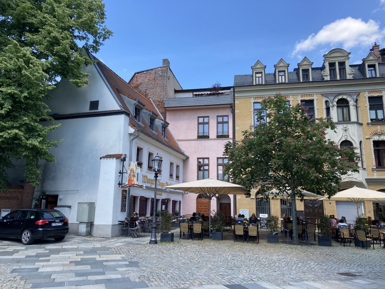 Wohnen im Zentrum - Schöne 2-Raum-Wohnung mit EBK und Tageslichtbad!