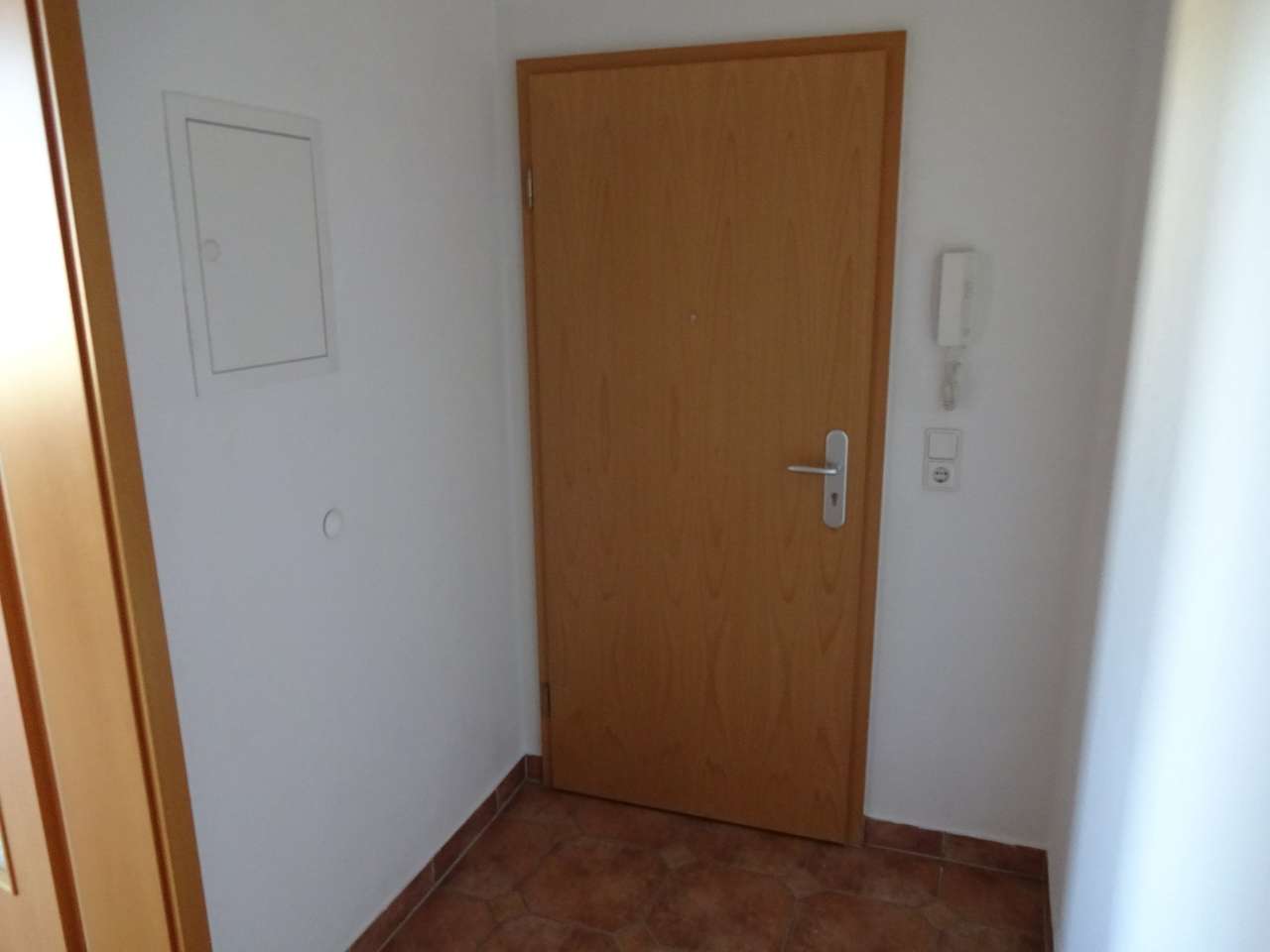 Schöne kleine 1-Zimmer-Wohnung in Bahnhofsnähe - Ideal für Singles und Studenten