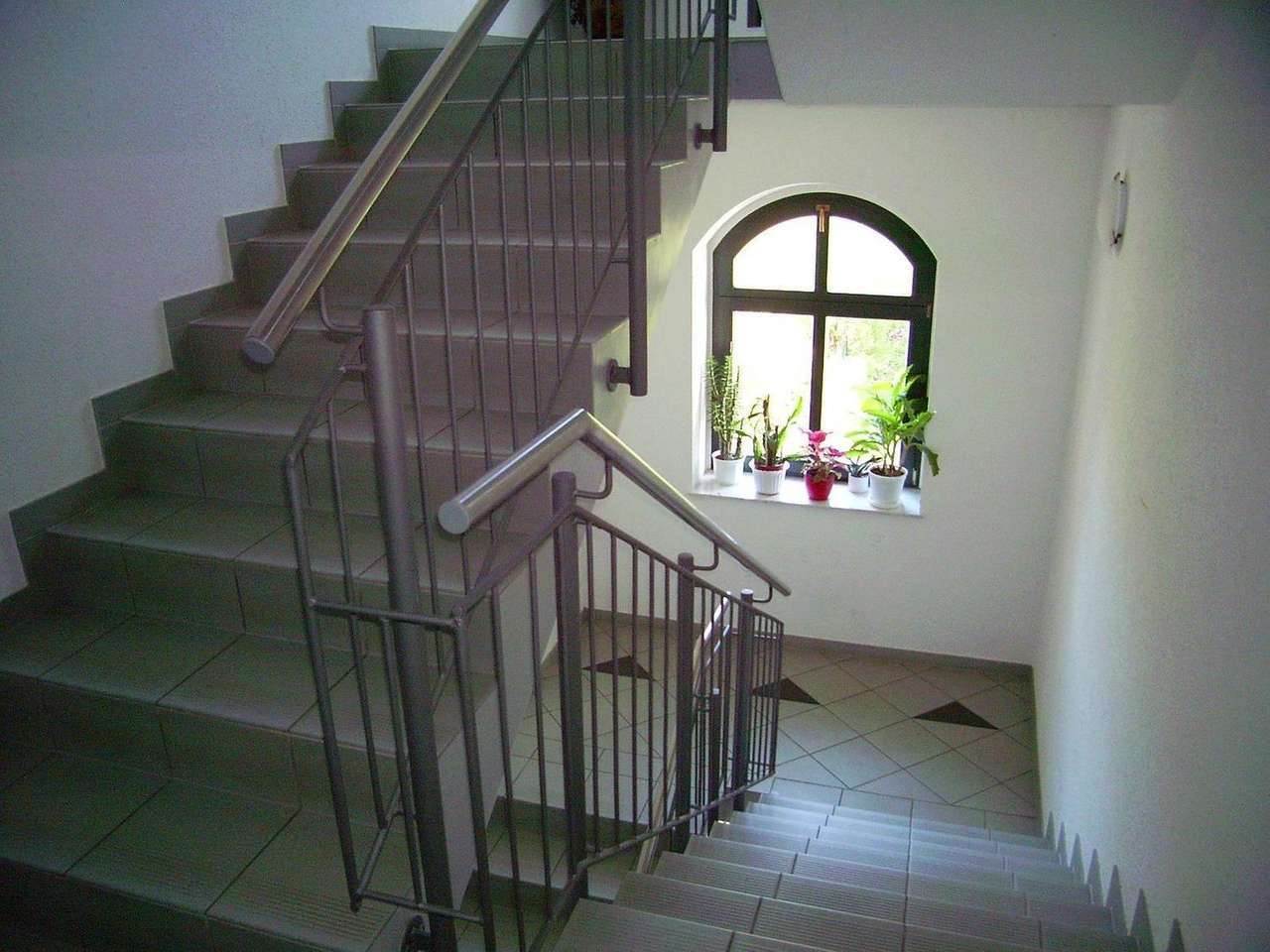 Ab 1.12.25! 1-Raumwohnung mit EBK in Marienthal - Nähe HBK!