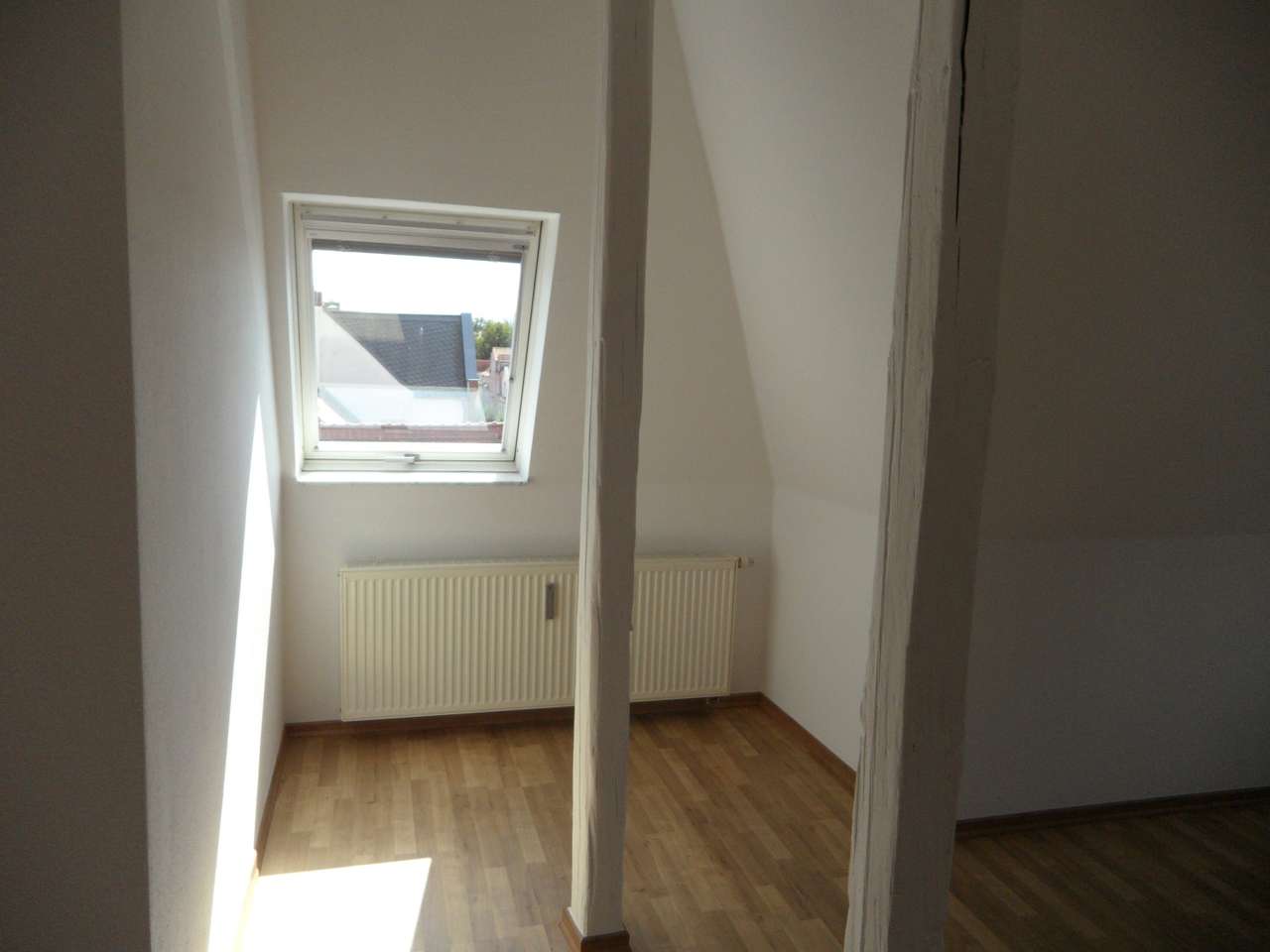 Ab 1.11.! Tolle, zentrumsnahe 4-Raumwhg. mit Dachterrasse!