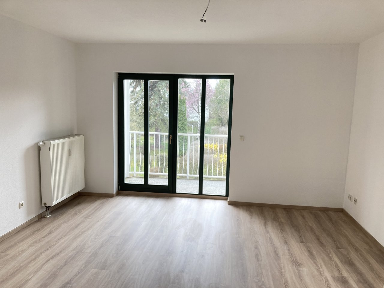 *Ab 1.12. - Gemütliche 2-Raumwohnung mit Balkon in beliebter Wohnlage; Nähe HBK*
