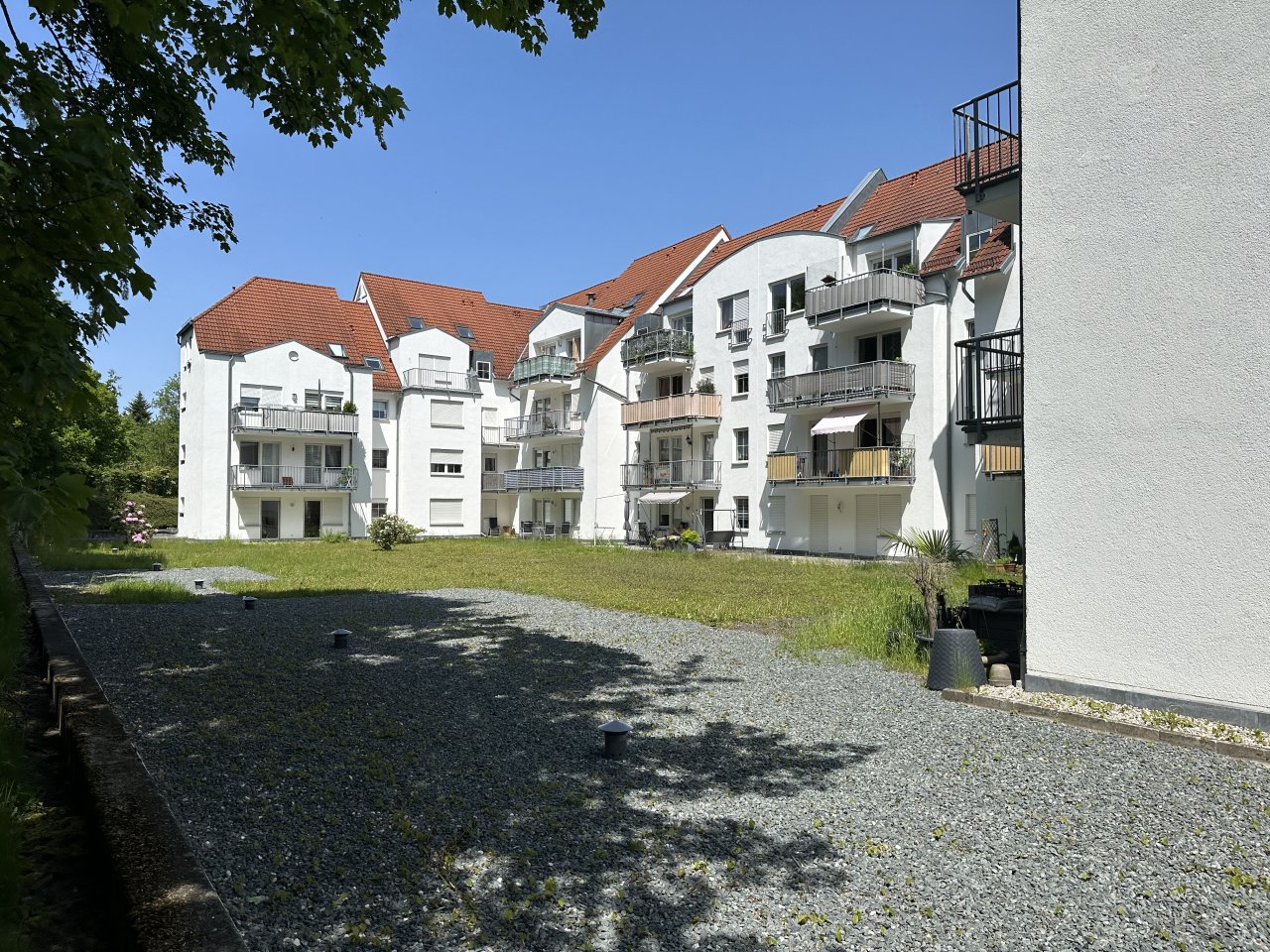 Vermietete Maisonette-WE, Balkon, Tageslichtbad, TG-Stpl. in Auerbach/V.!
