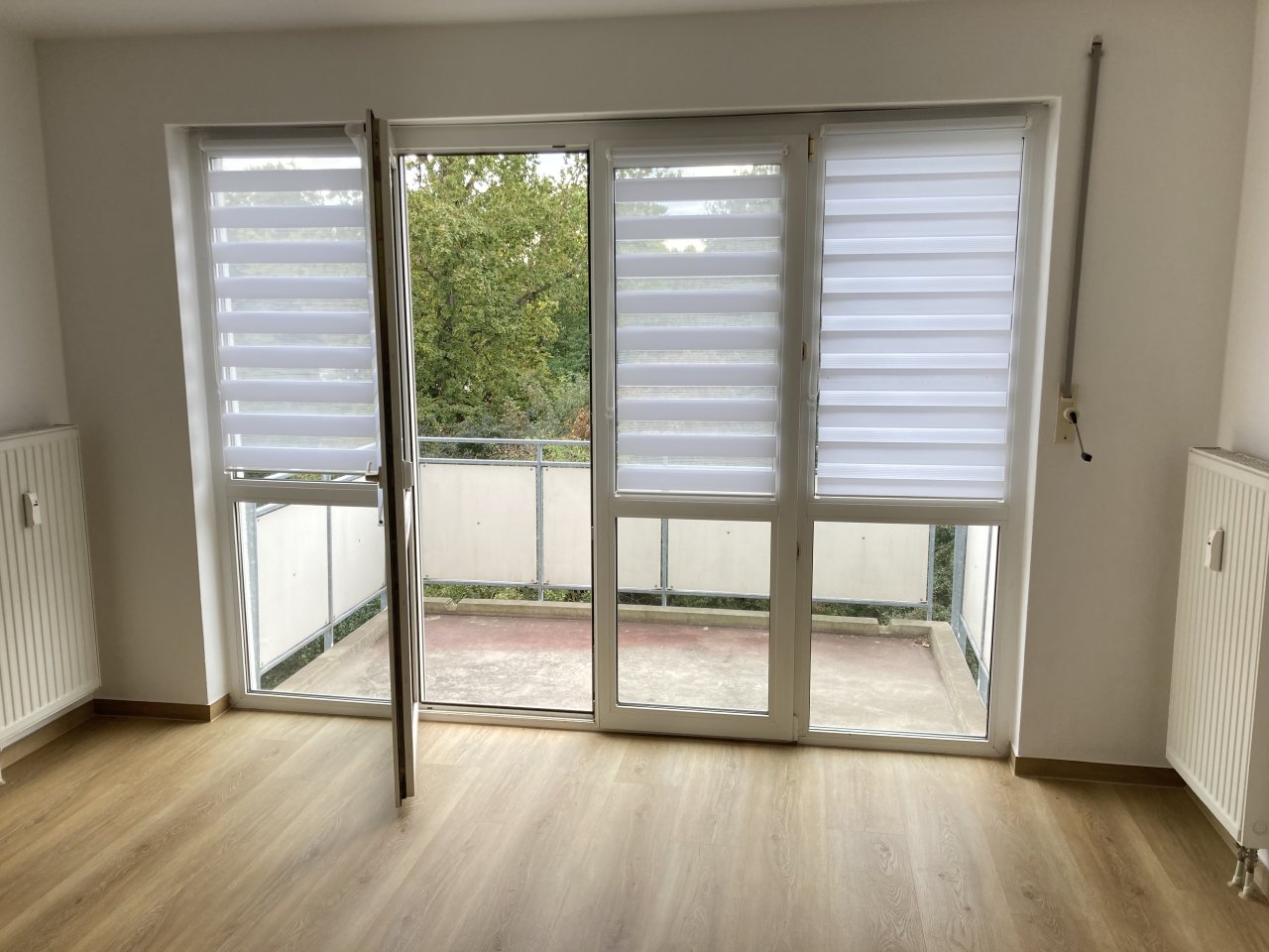 Ab 01.08.26! 1-Raum WE mit Balkon, Einbauküche und Tiefgaragenstellplatz in ruhiger Seitenstraße