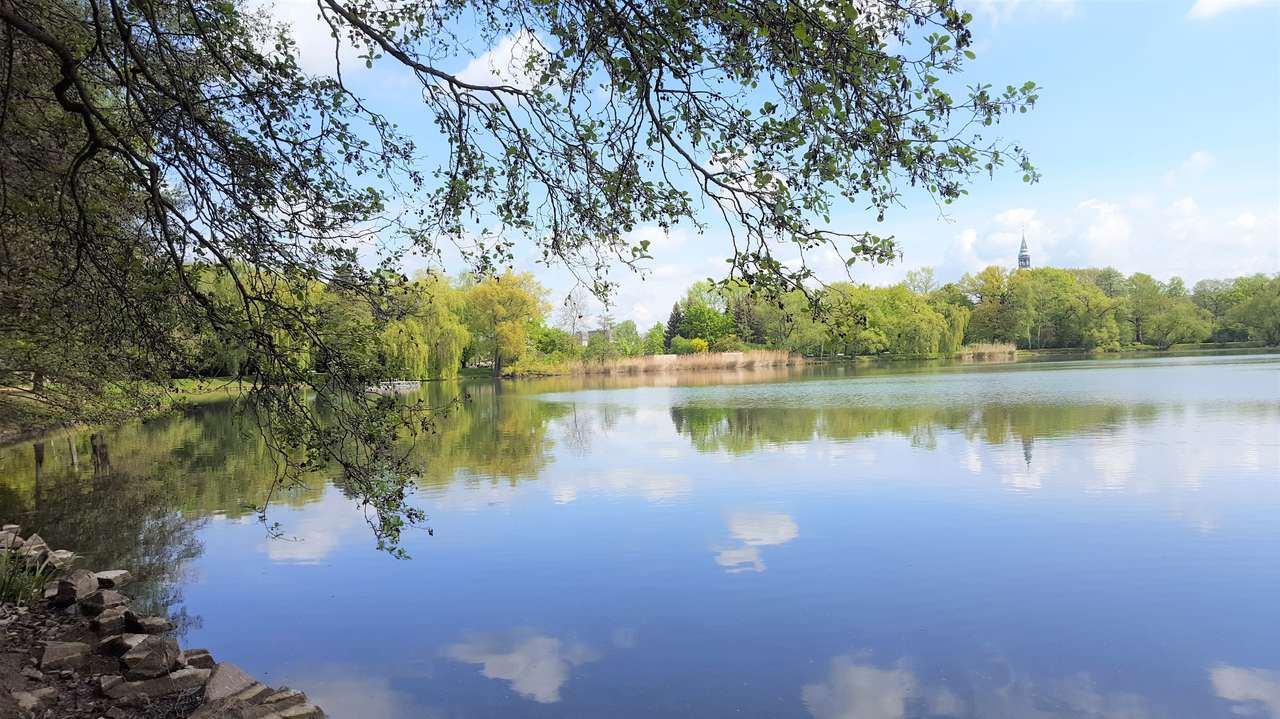 Zentrumsnahe 2-Raum-Wohnung mit Balkon! Vermietet!
