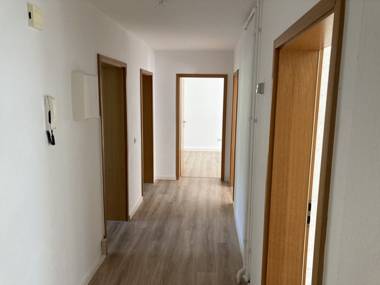 Geräumige Dreizimmerwohnung in zentrumsnaher, aber ruhiger Lage Nähe Campus