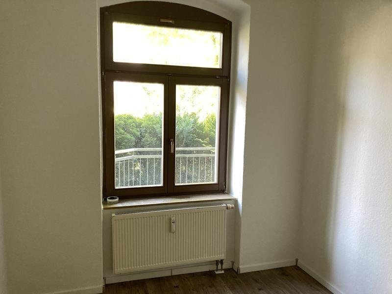 Schöne 2-Raum-Wohnung im EG mit Laminat/Fliesen und Balkon! Vermietet!