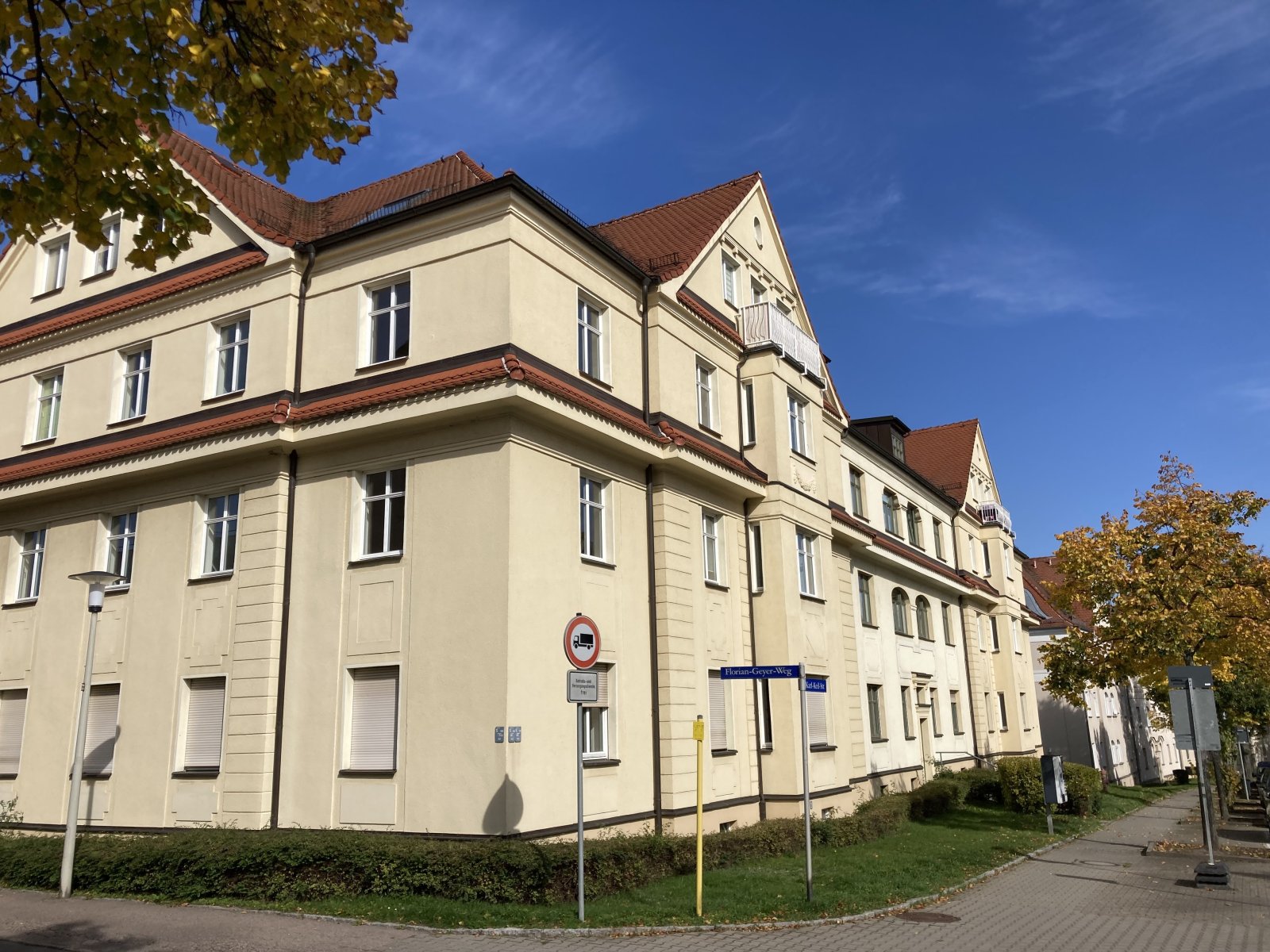 Ab 1.1.27! Helle 1-Raumwohnung mit EBK in Marienthal - Nähe HBK