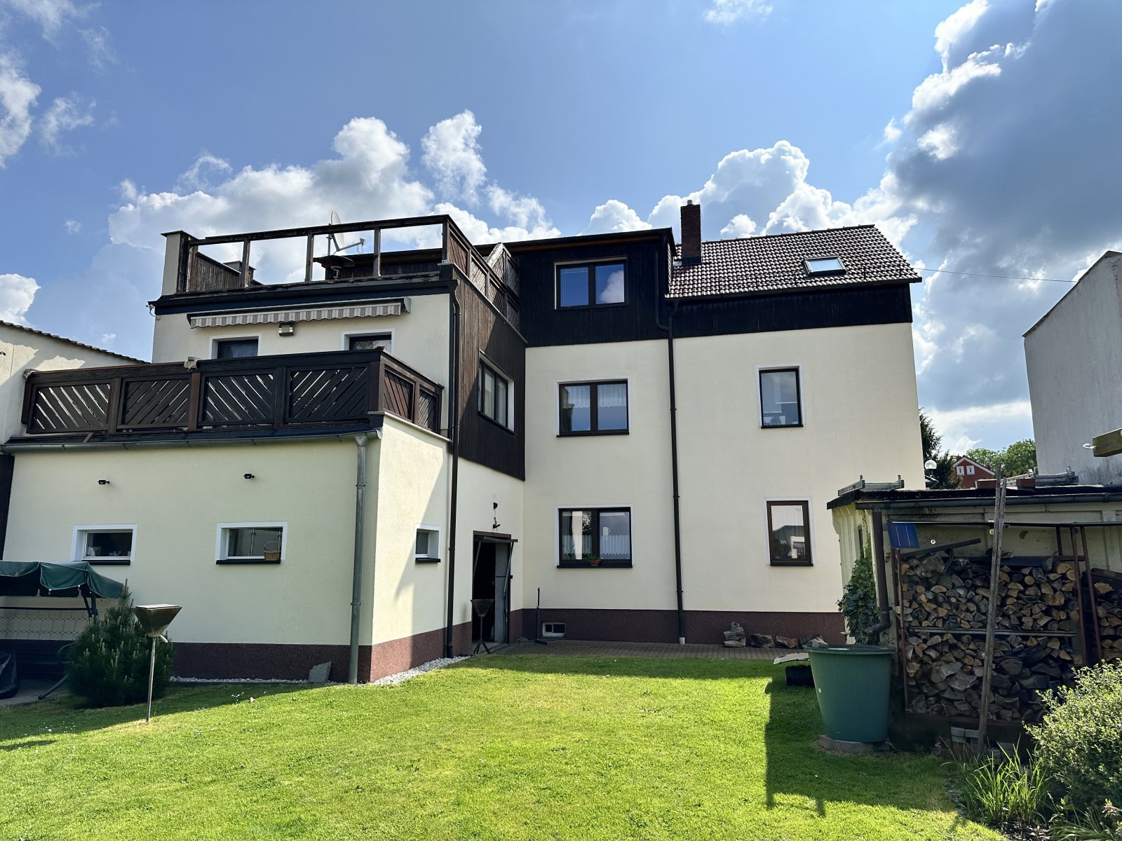 Wohnungspaket - 2 Wohnungen, davon 1 WE vermietet, mit Garage in ruhiger Lage! Nähe VW Mosel!