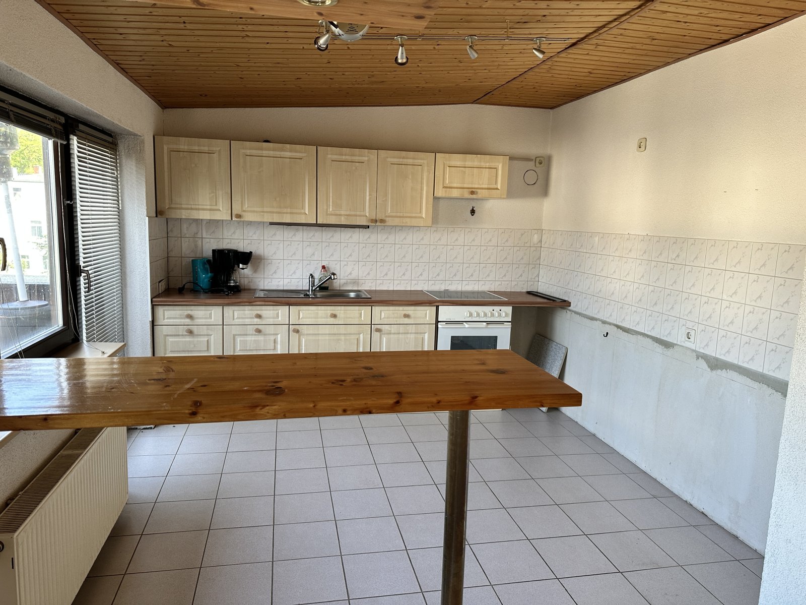 Wohnungspaket - 2 Wohnungen, davon 1 WE vermietet, mit Garage in ruhiger Lage! Nähe VW Mosel!