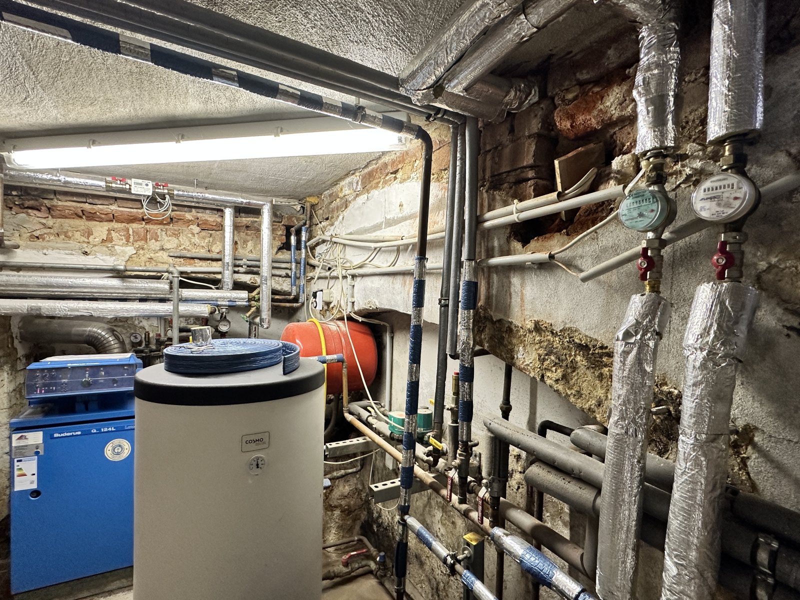 Wohnungspaket - 2 Wohnungen, davon 1 WE vermietet, mit Garage in ruhiger Lage! Nähe VW Mosel!