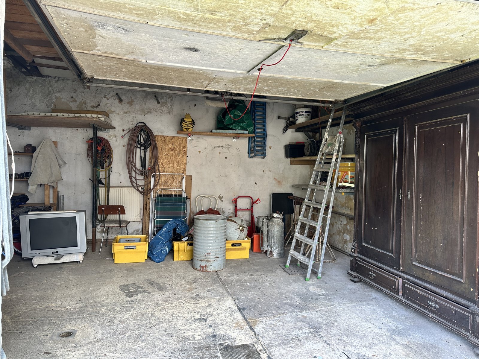 Wohnungspaket - 2 Wohnungen, davon 1 WE vermietet, mit Garage in ruhiger Lage! Nähe VW Mosel!