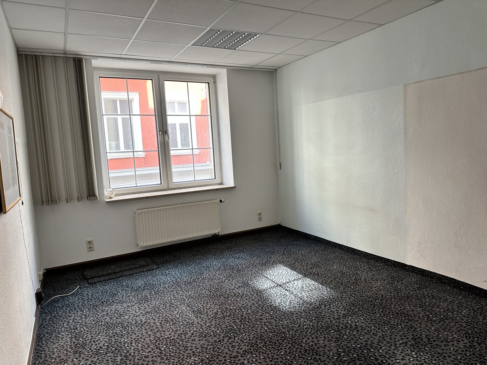 Gewerbe + Wohnen in 1A-Lage! Direkt neben Zwickau Arcaden! Mit Dachterrasse
