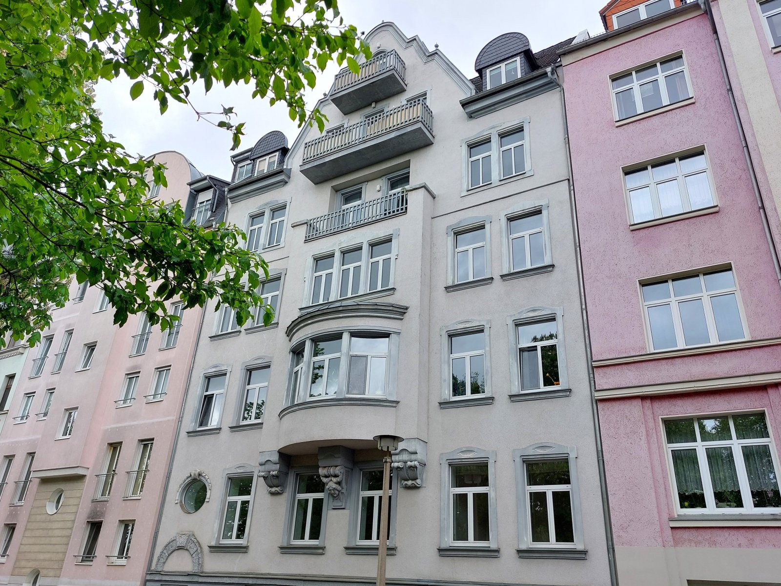 Vermietete 2-Raum-Wohnung mit Balkon und Aufzug!