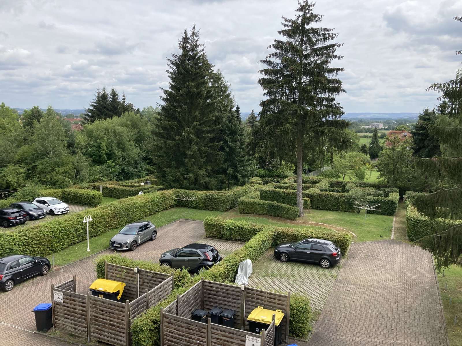 Ab 1.9.26! Helle 2-Raumwohnung mit Balkon u. EBK zur Ablöse in Marienthal nähe HBK!