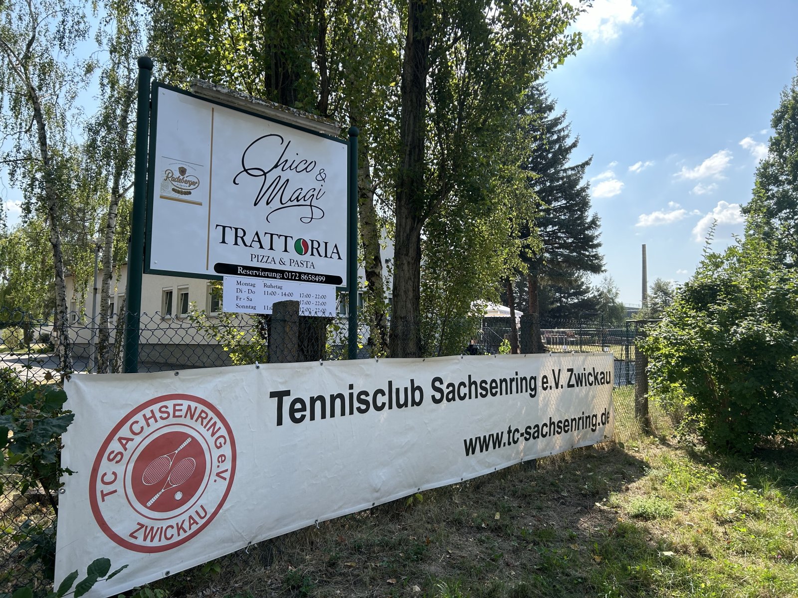 Zentrumsnahe 2-Raum-Whg.! Tageslichtbad, Balkon mit Blick ins Grüne; Vermietet!