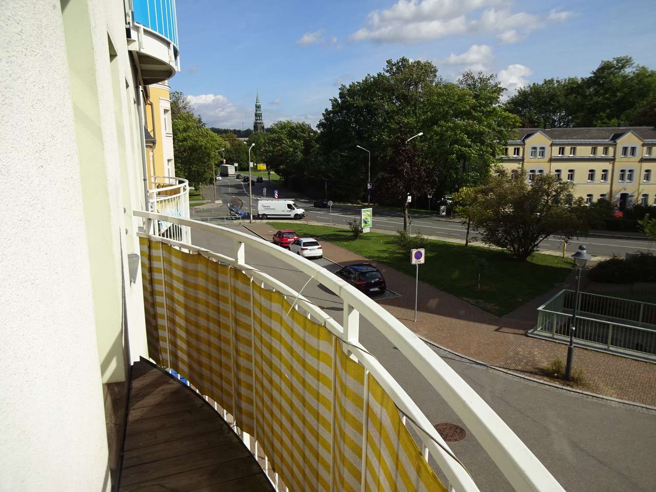 Zentrumsnahe 1,5-Raum-Whg. mit neuwertiger EBK; Fahrstuhl / rollstuhlgerecht; Vermietet!