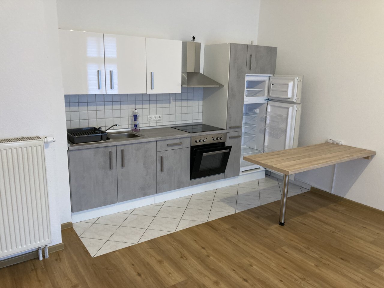 Zentrumsnahe 1,5-Raum-Whg. mit neuwertiger EBK; Fahrstuhl / rollstuhlgerecht; Vermietet!