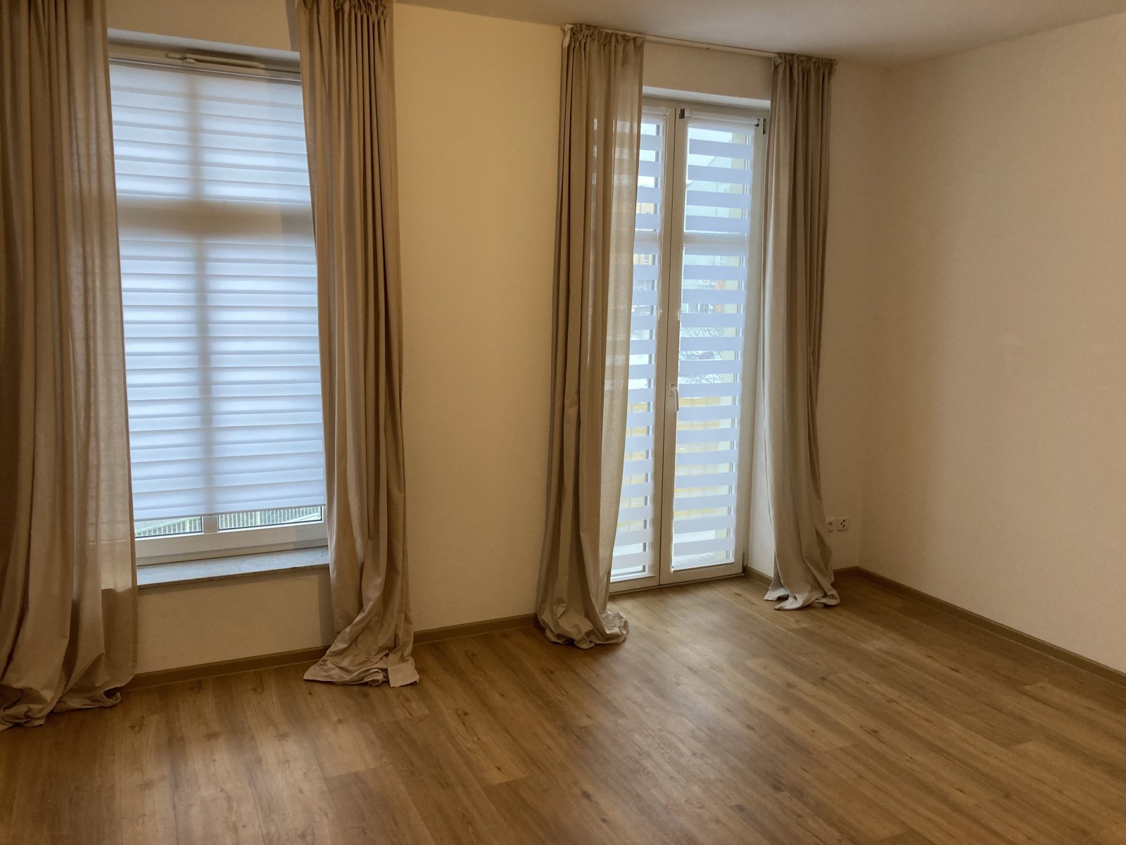 Zentrumsnahe 1,5-Raum-Whg. mit neuwertiger EBK; Fahrstuhl / rollstuhlgerecht; Vermietet!