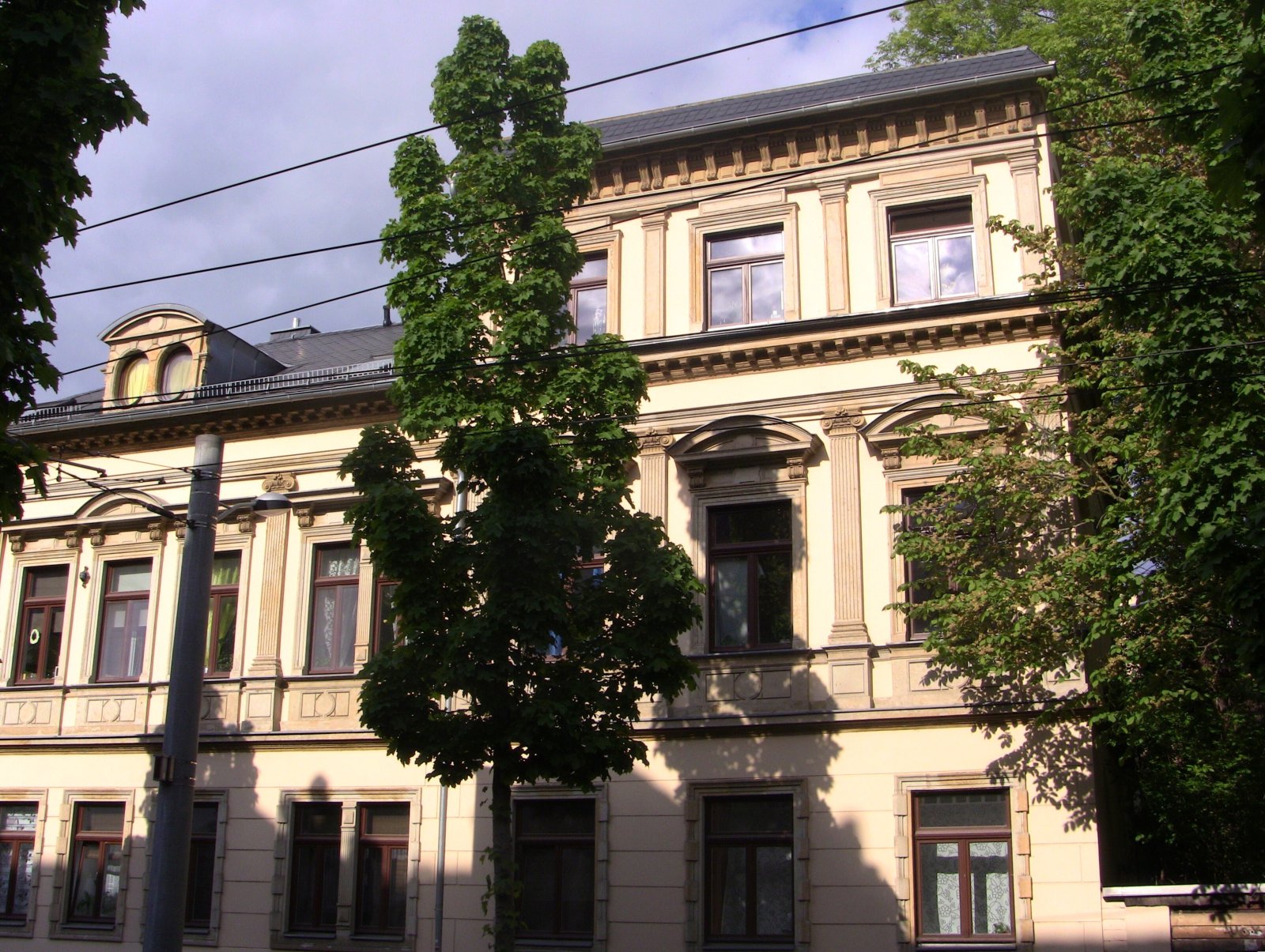 Zentrumsnahe 2-Raum-Wohnung mit Balkon! Vermietet!