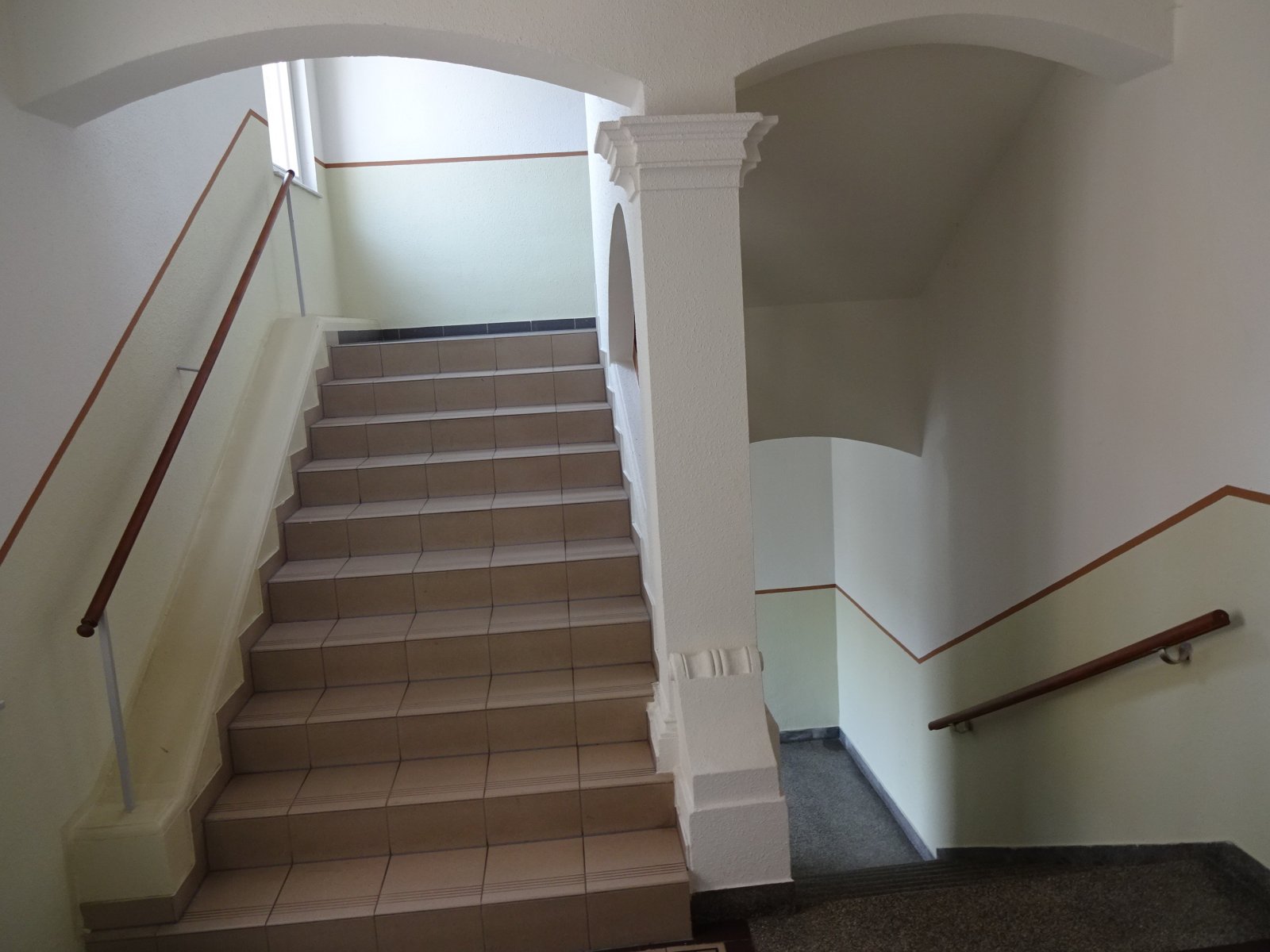 Zentrumsnahe 2-Raum-Wohnung mit Balkon! Vermietet!