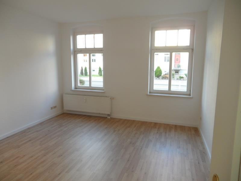 Helle 2-Raum-Wohnung mit Südbalkon und Stellplatz! Vermietet!
