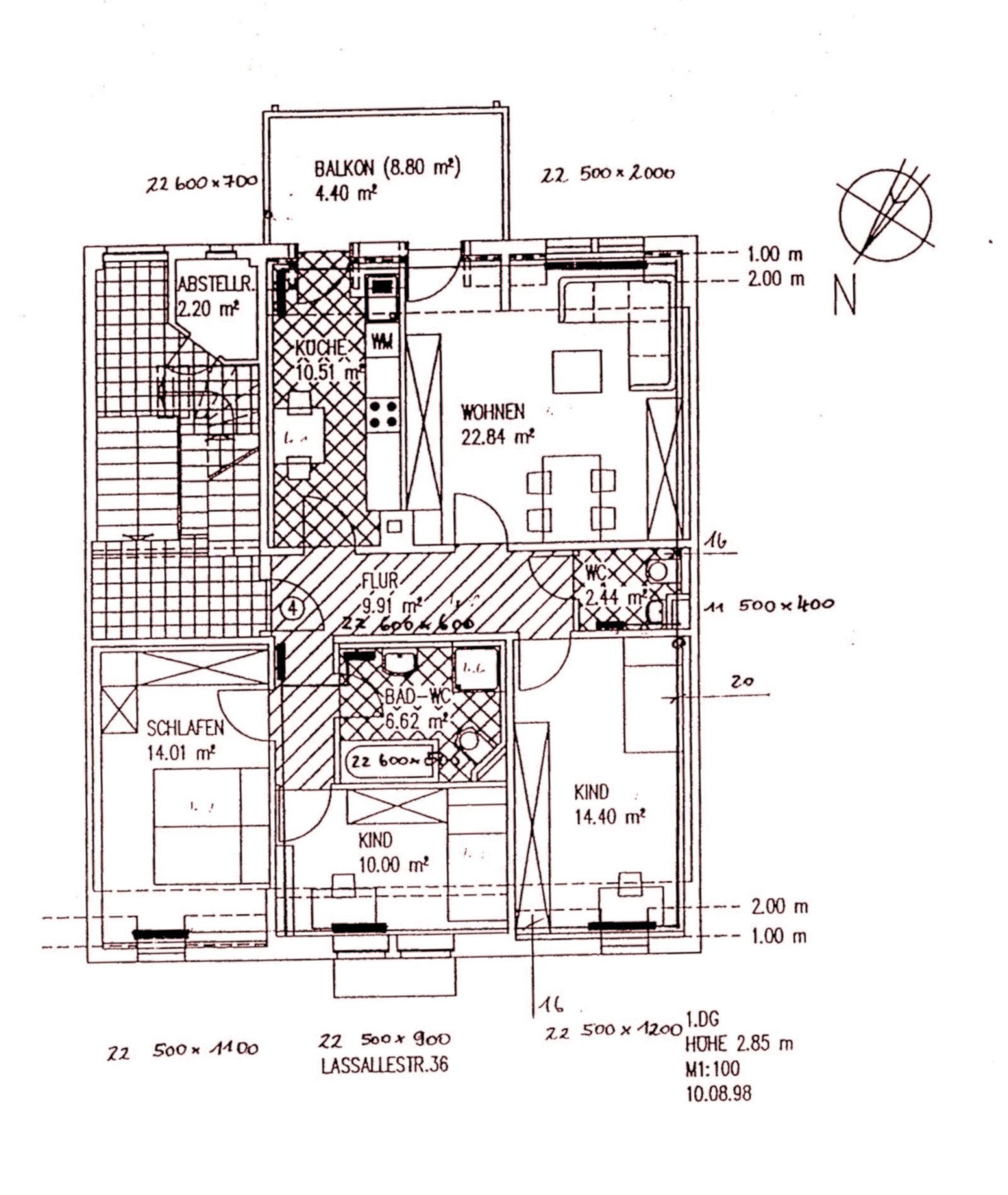 Eine ganze Etage nur für Sie! DG-Wohnung, 4 Zimmer, Gäste-WC, Balkon, vermietet!
