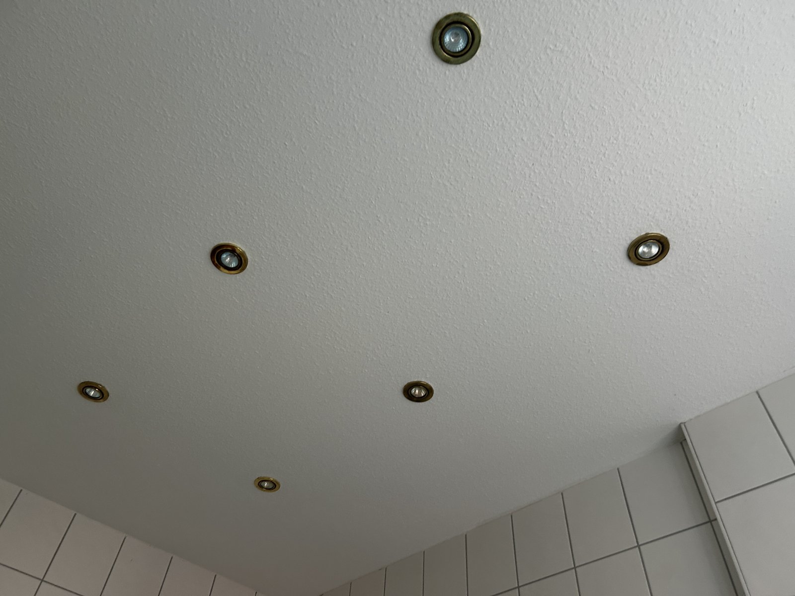 Zentrumsnahe 1 Raumwohnung mit Tageslichtbad! Vermietet!