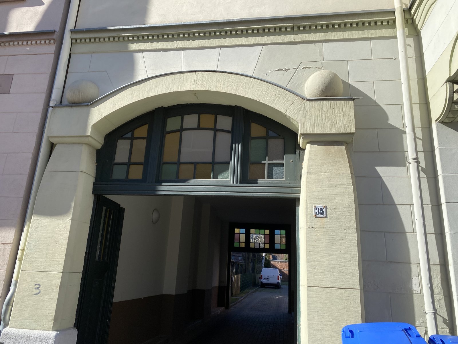 Zentrumsnahe Zweiraumwohnung mit Balkon u. Stellplatz! Vermietet!