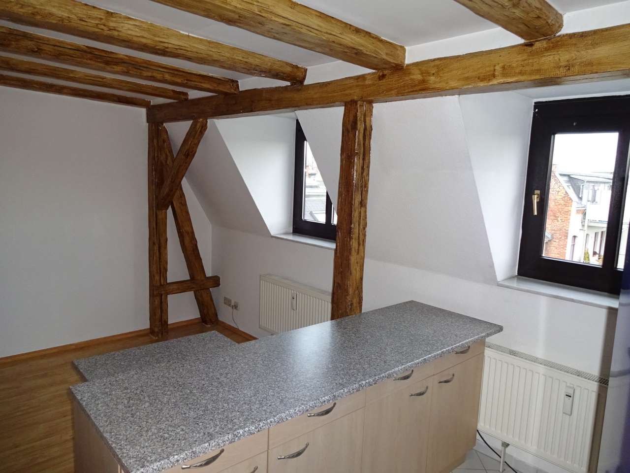 Vermietete 2-Raumwohnung mit Einbauküche; Innenstadtlage!