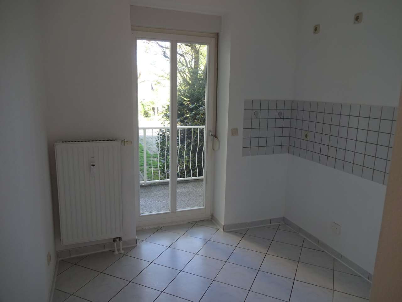 Vermietete 1,5-Raumwhg. mit Balkon und Gartenanteil in Marienthal - Nähe HBK!