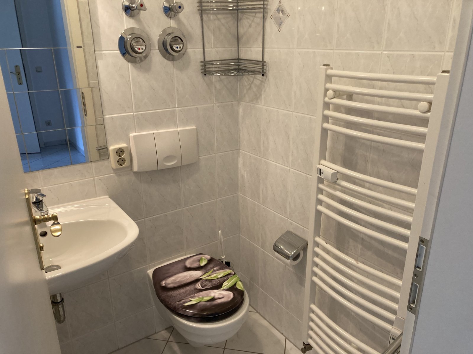 Vermietete 1,5-Raumwhg. mit Balkon und Gartenanteil in Marienthal - Nähe HBK!