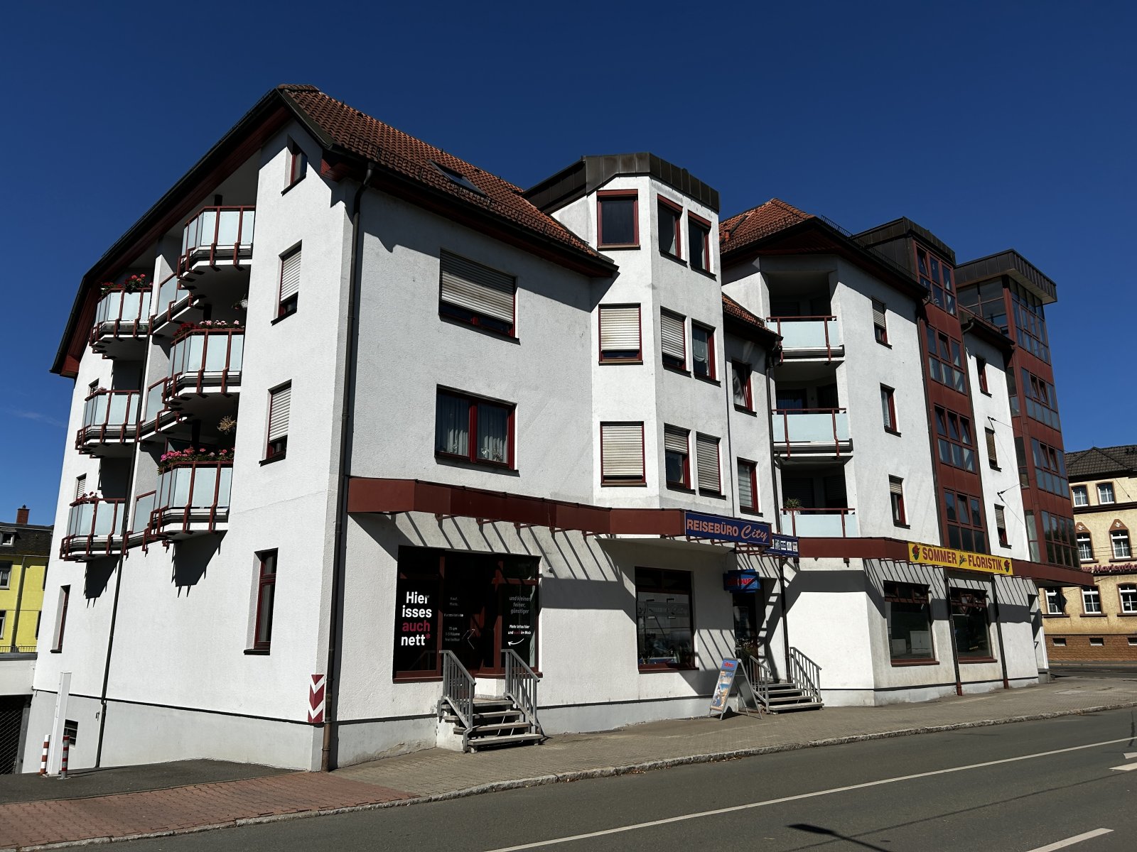 Helle 2-Raumwohnung mit 2 TG-Stpl! Fahrstuhl; Marienthal - Nähe HBK!