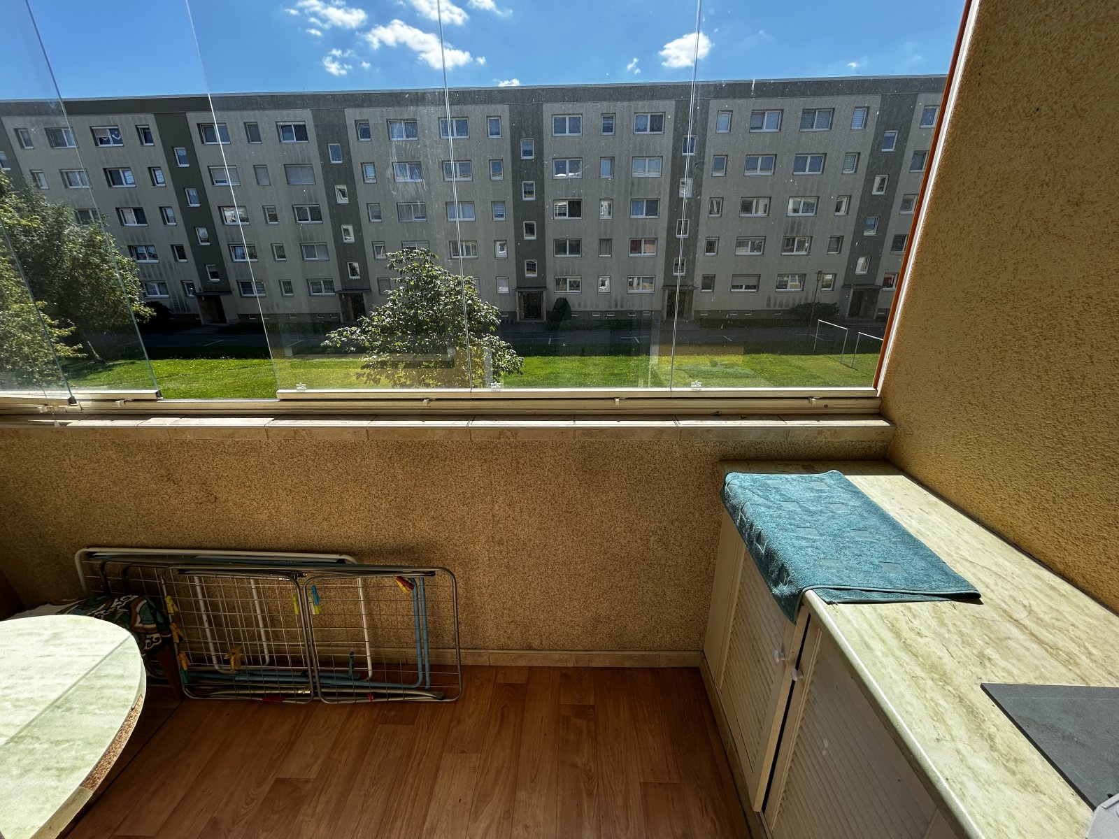 Helle 3-Raumwhg. mit Loggia und EBK in Zwickau-Mosel!