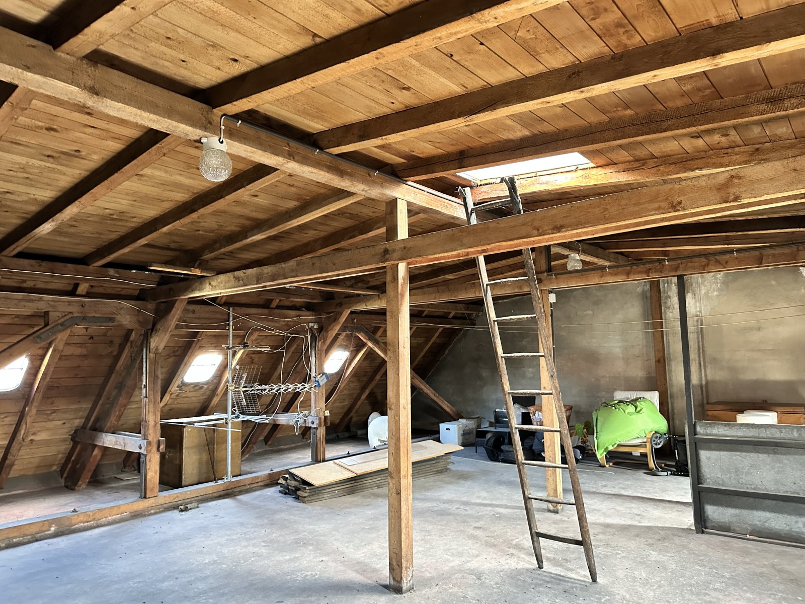 3-Raumwohnung mit Dachterrasse in 1A-Lage! Direkt neben den Zwickau Arcaden!