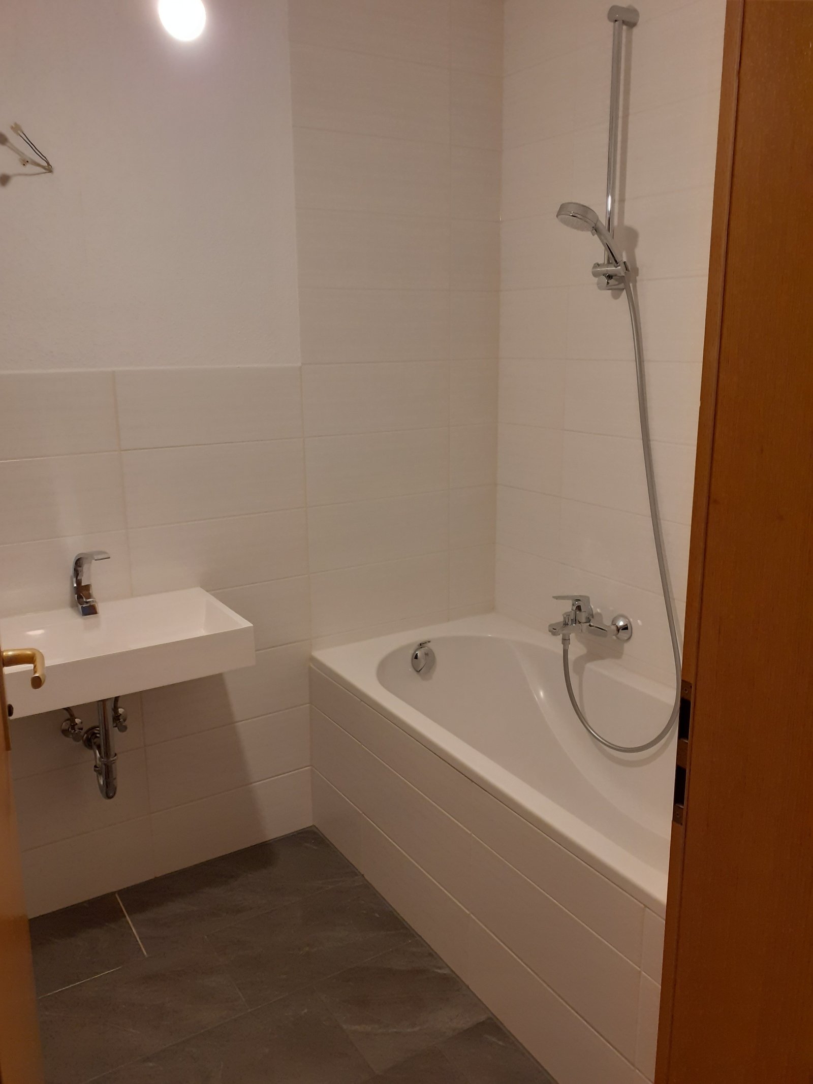 Teil vermietetes Mehrfamilienhaus in Wilkau-Haßlau!