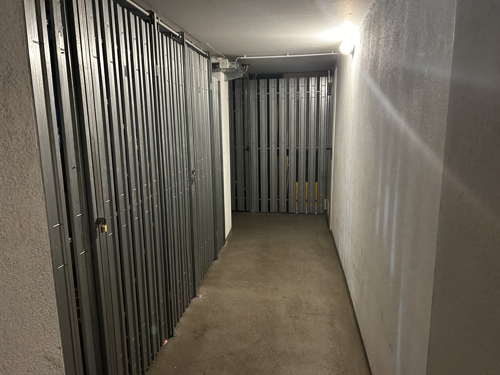 Ab 01.12.25!! Helle 1-Raum-Wohnung mit Tageslichtbad und Balkon Nähe HBK