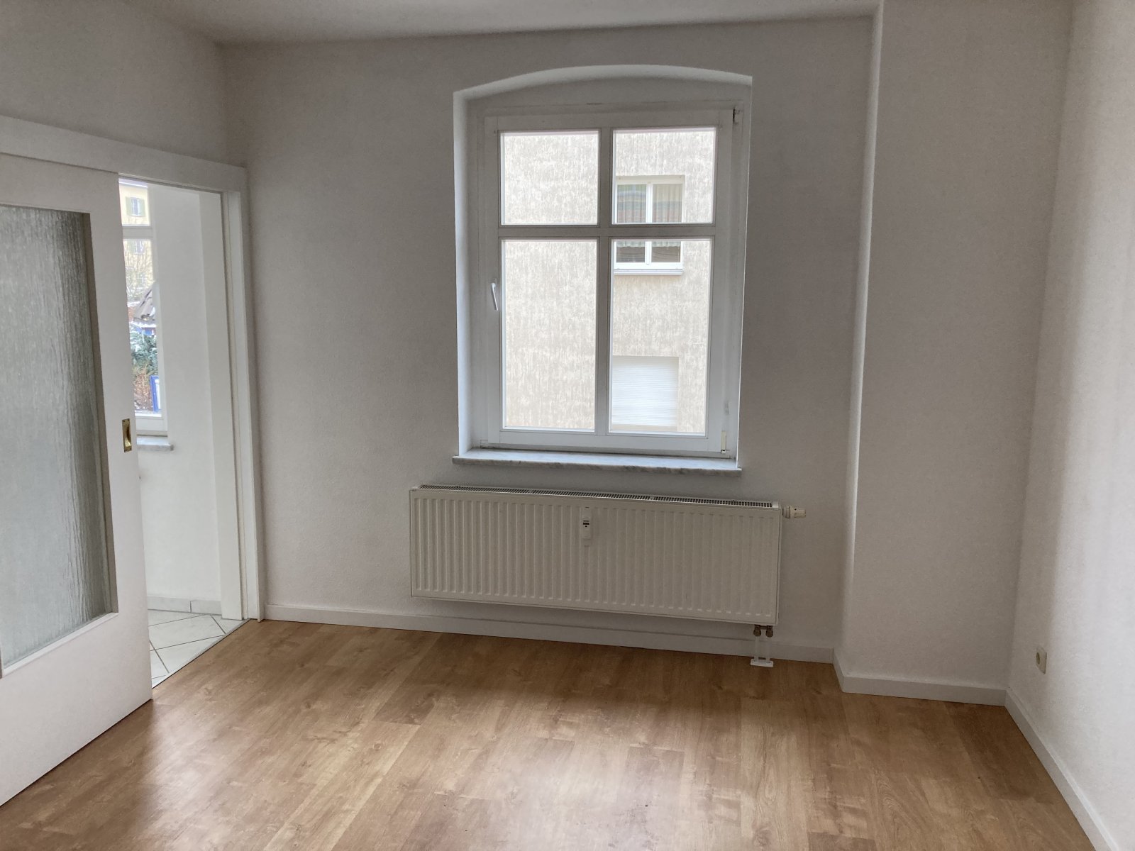 Ab 1.1.26! Helle 1-Raum-Wohnung mit Stellplatz in Marienthal! Nähe HBK!