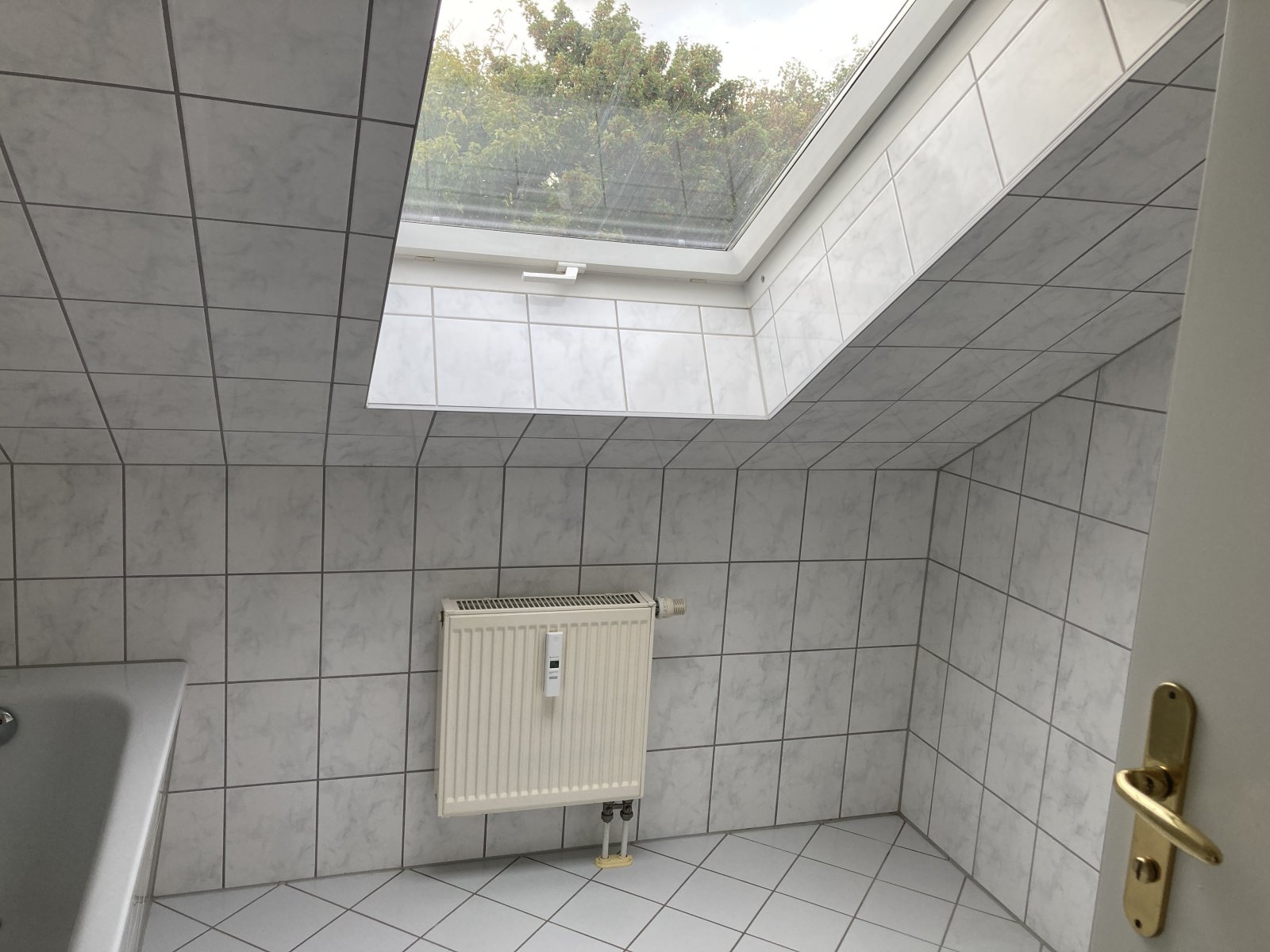 4-Raum-Maisonettewhg. mit 2 Bädern und Dachterrasse!