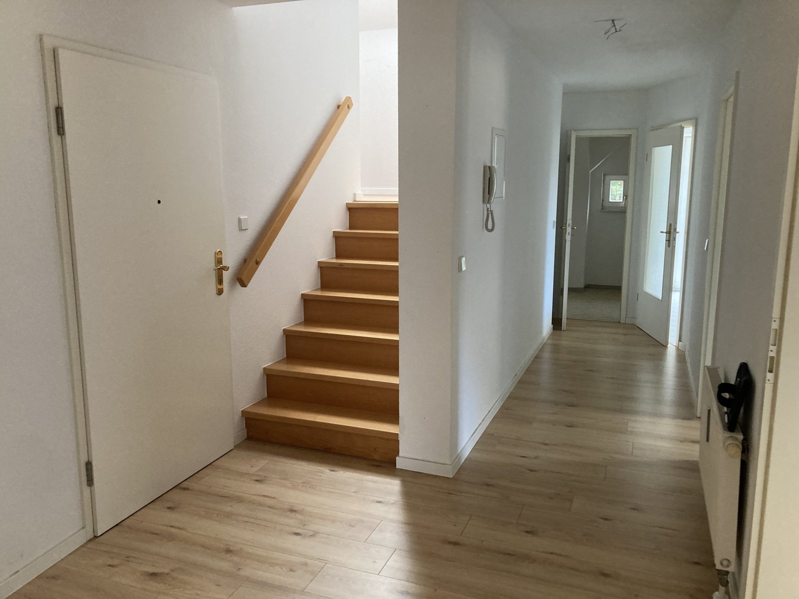 4-Raum-Maisonettewhg. mit 2 Bädern und Dachterrasse!