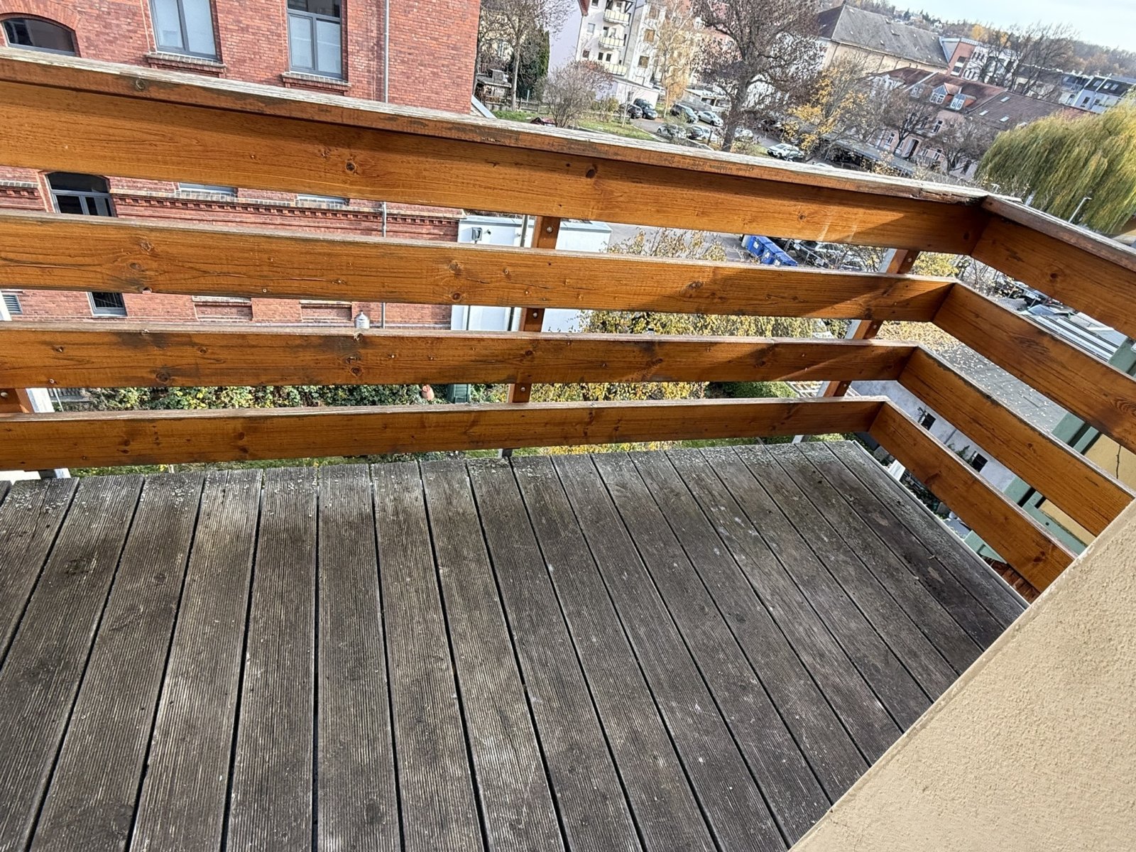 Ab 1.12.25! Renovierte 2-Raumwohnung mit Balkon und EBK! Zentrumsnah!