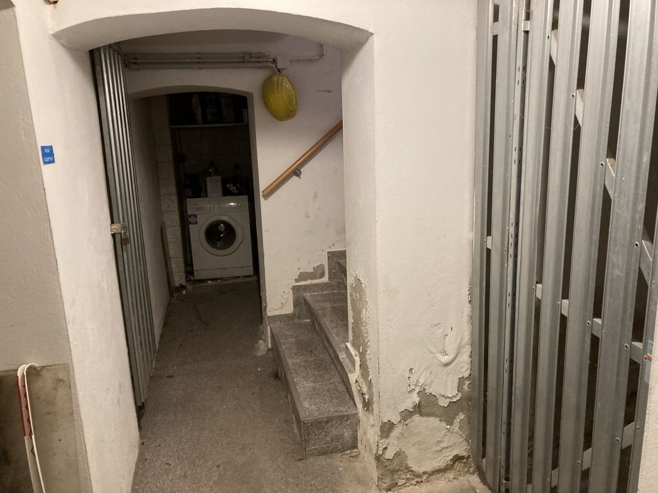 Aufgepasst - große 2-Raum-Wohnung am Dom - zentraler geht es kaum