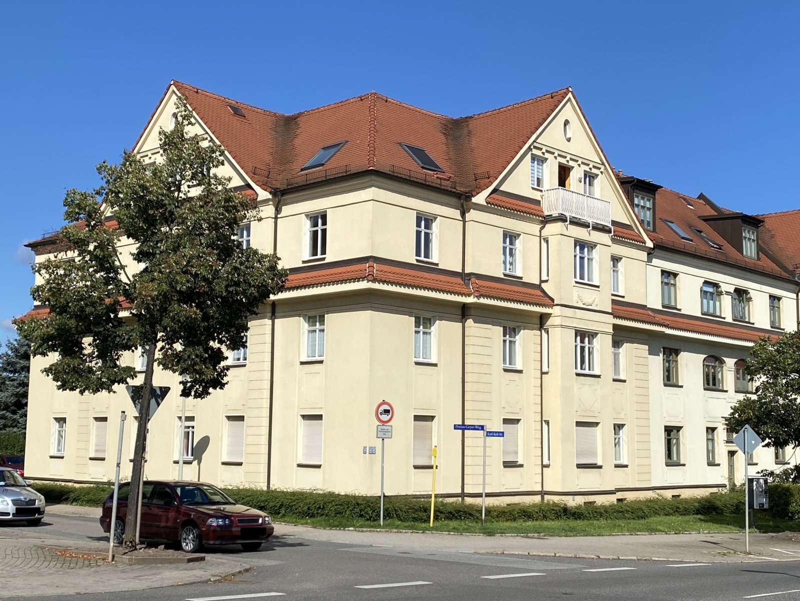 Gut geschnittene 2-Raumwohnung mit Balkon, in Marienthal nähe Krankenhaus!