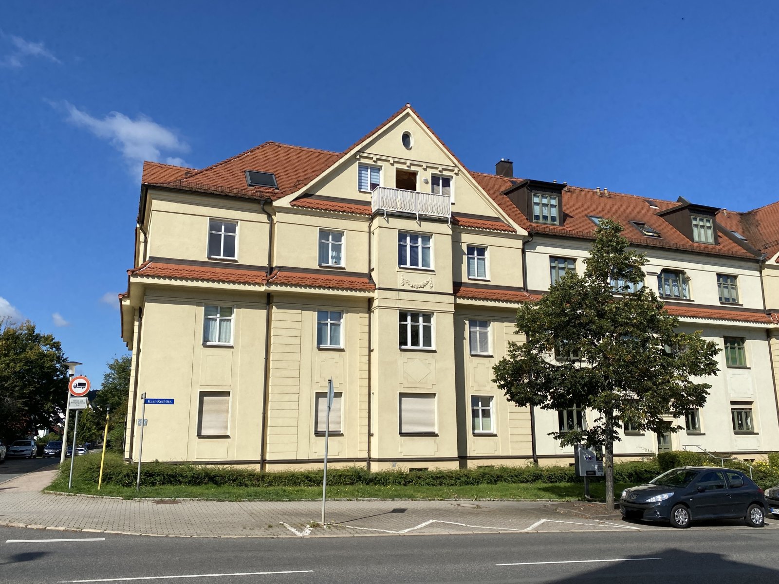 Gut geschnittene 2-Raumwohnung mit Balkon, in Marienthal nähe Krankenhaus!