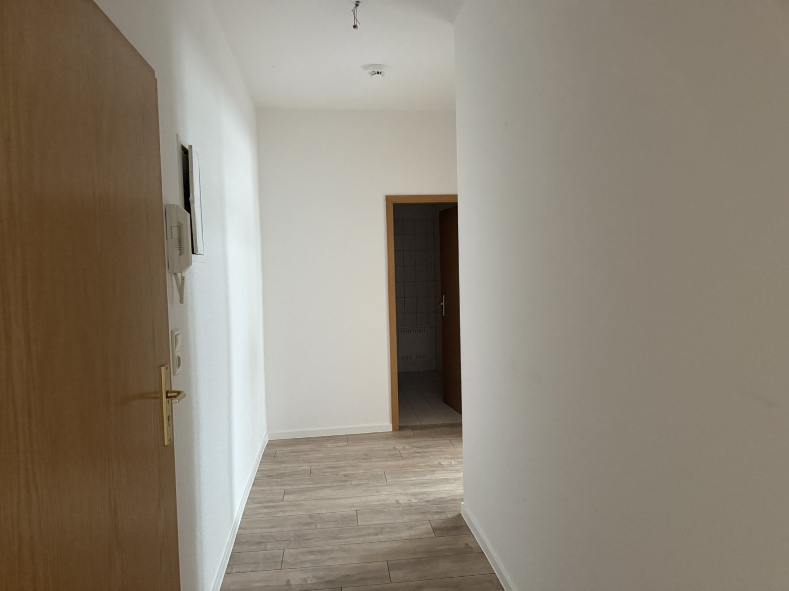 Aufgepasst - große 2-Raum-Wohnung am Dom - zentraler geht es kaum