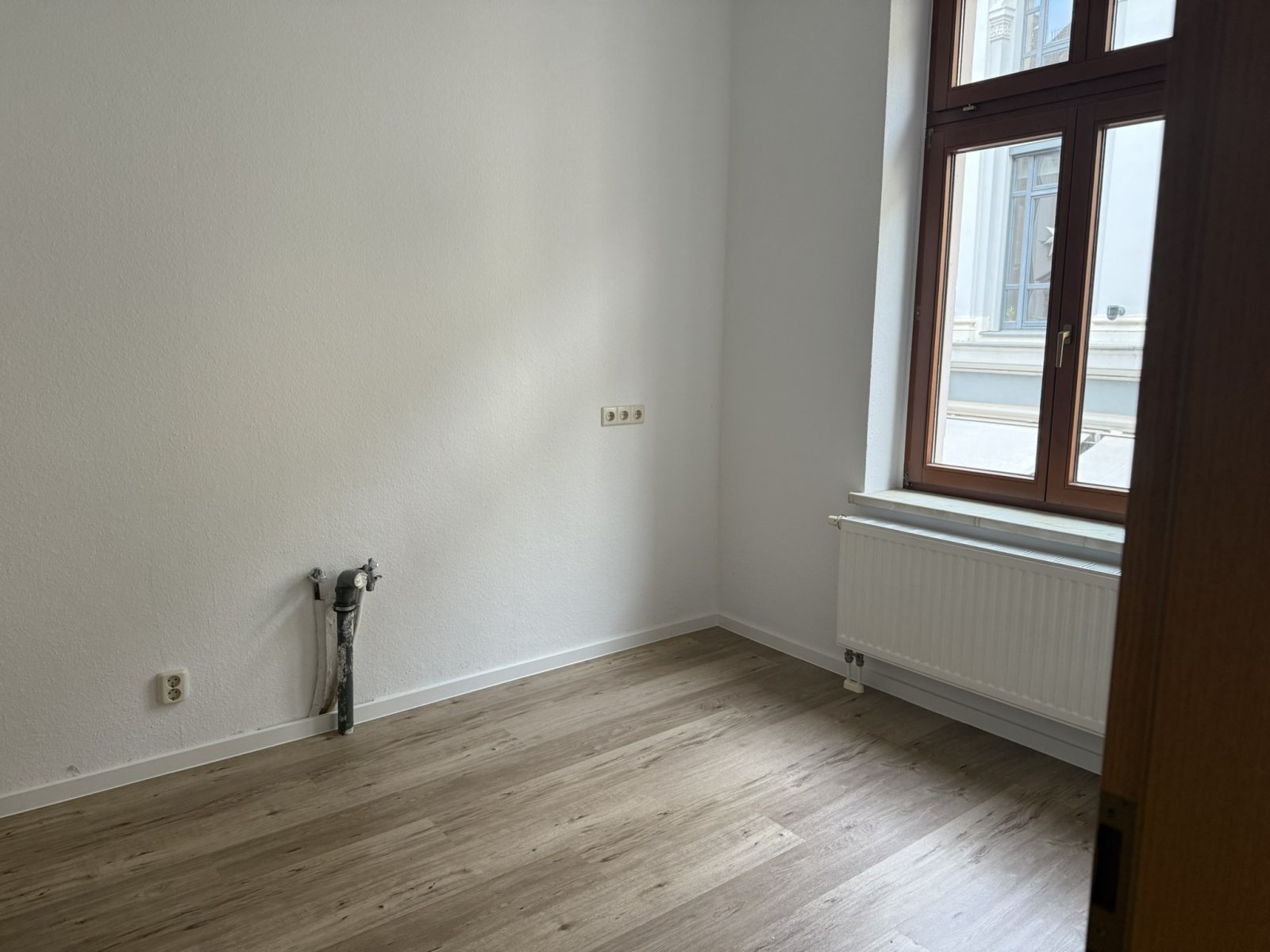 Aufgepasst - große 2-Raum-Wohnung am Dom - zentraler geht es kaum