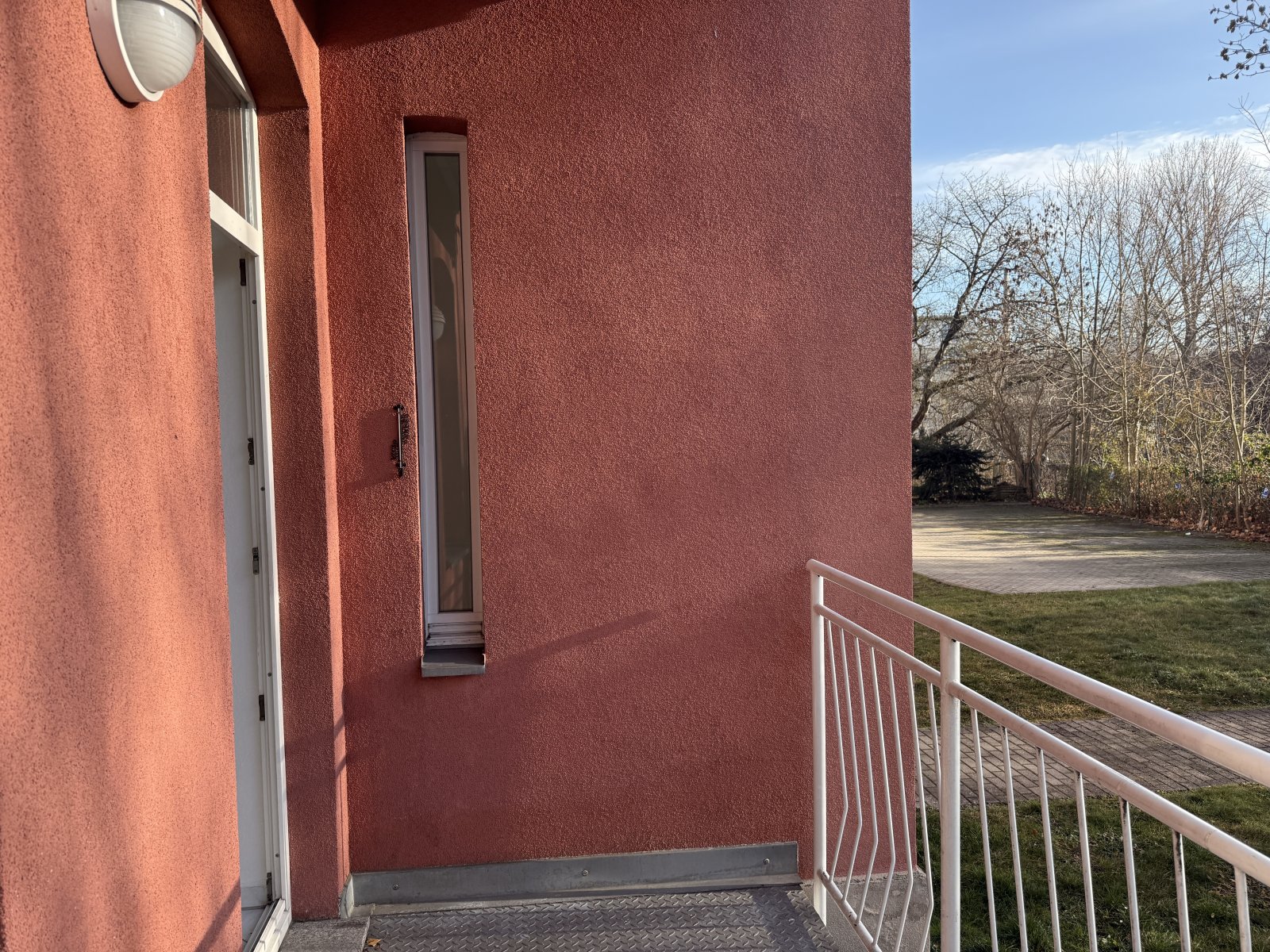 Zentrumsnahe 2-Raumwohnung mit Balkon! Leer ab 1.1.26!