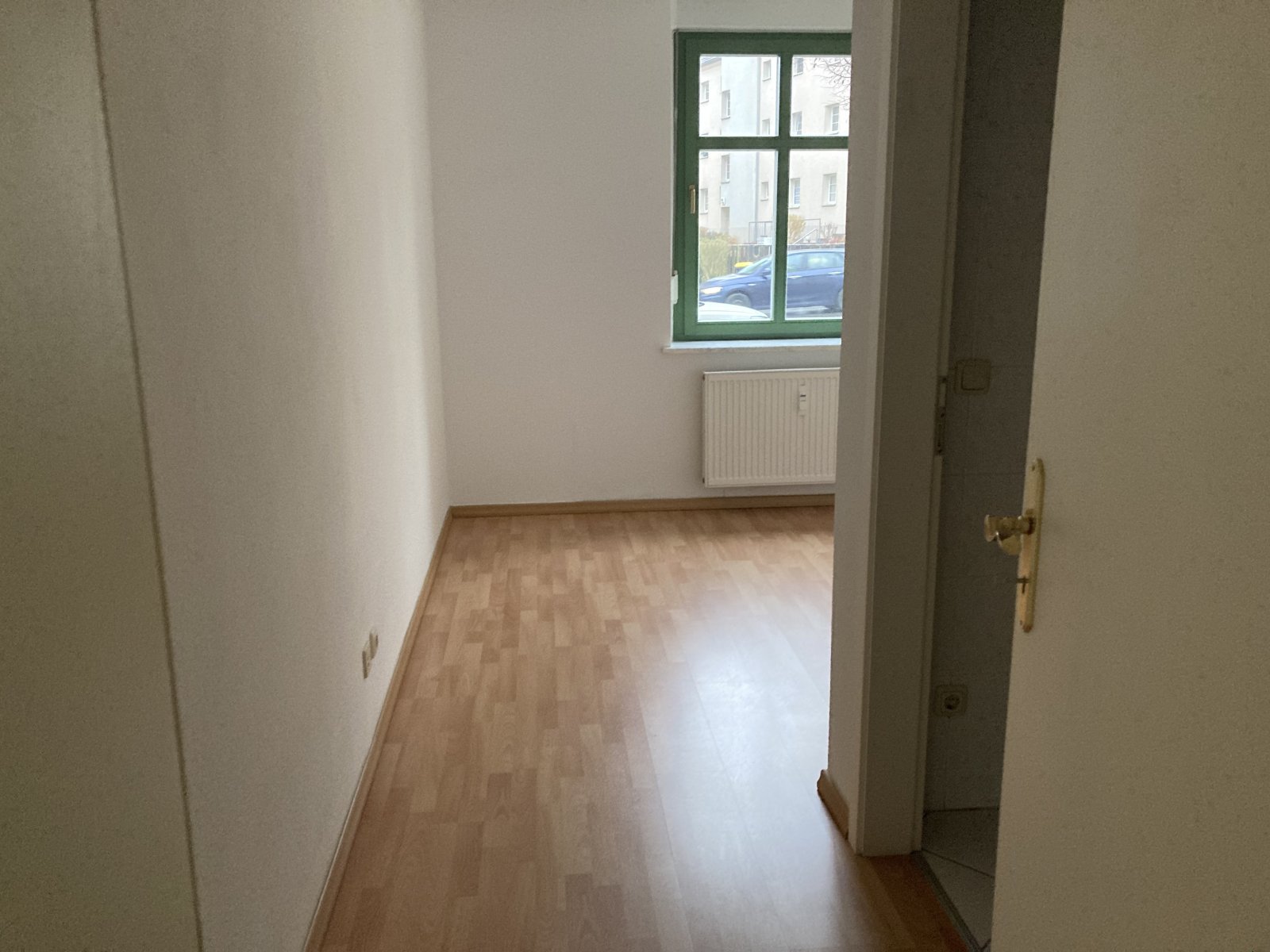 2-Raumwohnung mit Stellplatz und Balkon in Marienthal Nähe HBK!