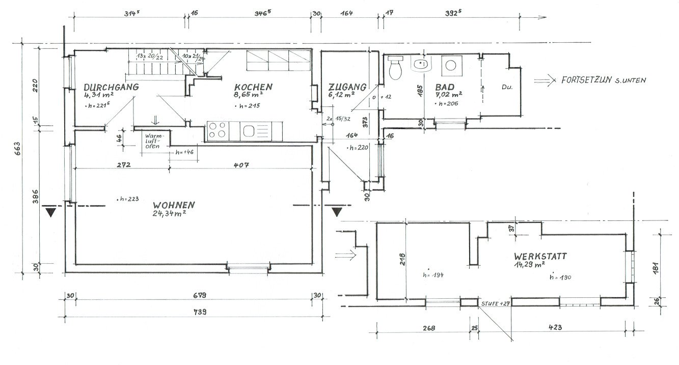 Entkernte Doppelhaushälfte mit 2 Garagen, Tageslichtbad & Garten in ruhiger Lage!